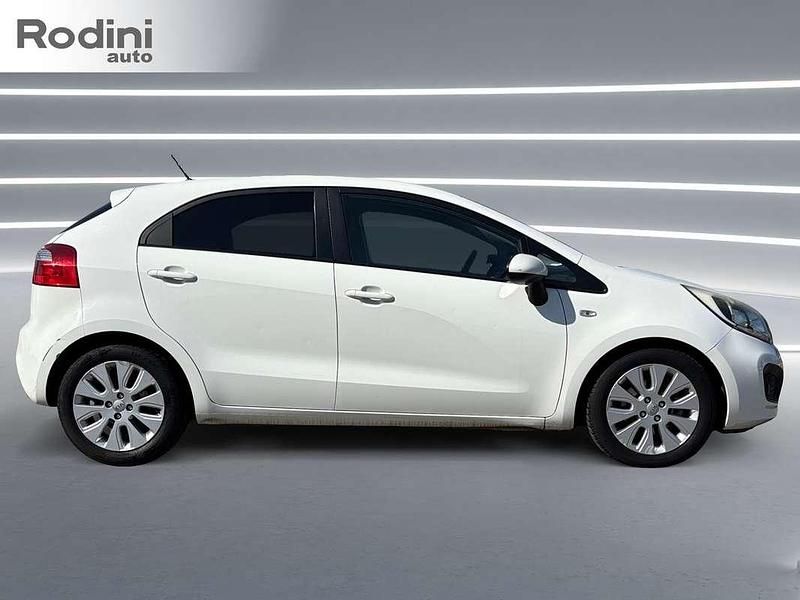 Usata Kia Rio EX 90 CV (66 kW) 2012 Berlina