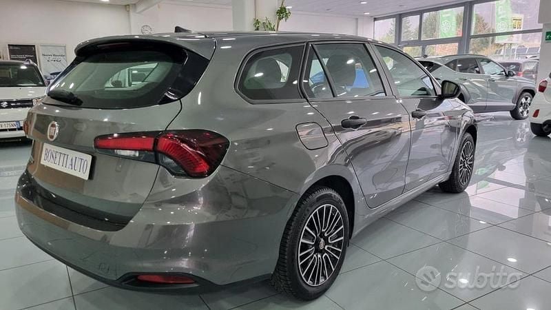 Usata Fiat Tipo 101 CV (74 kW) 2023 Grigio Station wagon