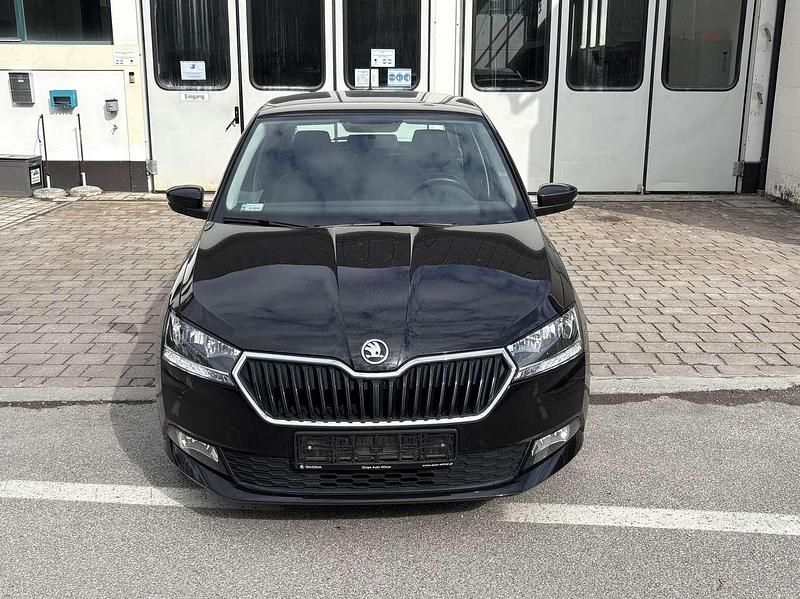 Usata Skoda Fabia Ambition 95 CV (69 kW) 2020 Schwarzmagic perleffekt Utilitaria