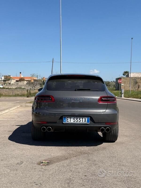 Usata Porsche Macan 250 CV (183 kW) 2016 Grigio SUV