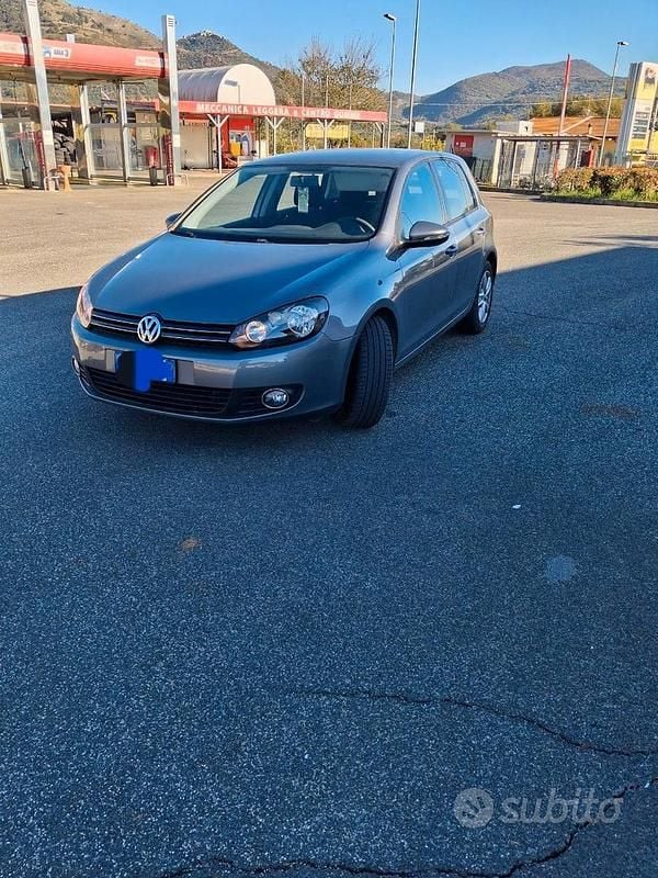 Usata VW Golf VI 110 CV (80 kW) 2009 Grigio Utilitaria