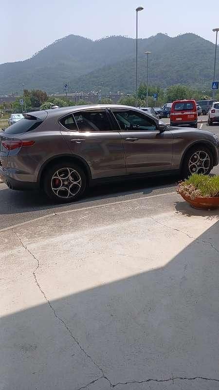 Usata Alfa Romeo Stelvio Ti 190 CV (139 kW) 2022 Grigio SUV