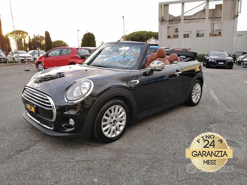 Usata Mini Cooper D Cabriolet 116 CV (85 kW) 2016 Nero Cabrio