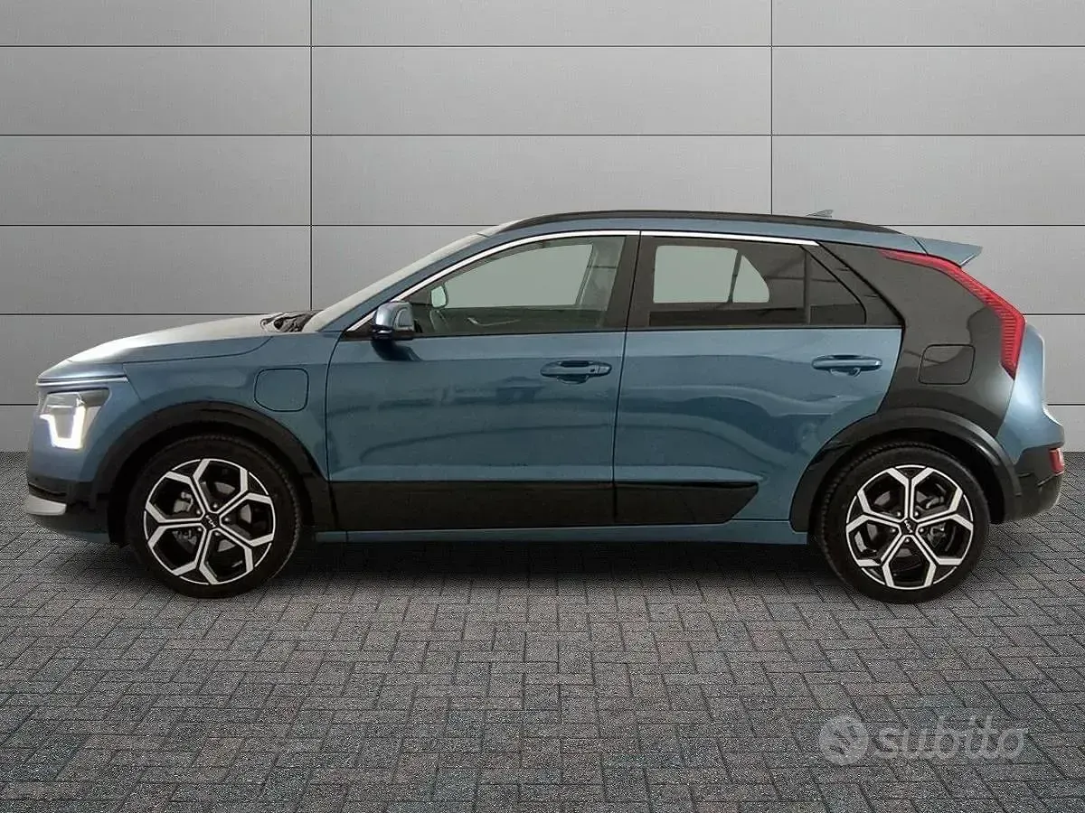 Usata Kia Niro 93 CV (68 kW) 2025 Blu SUV