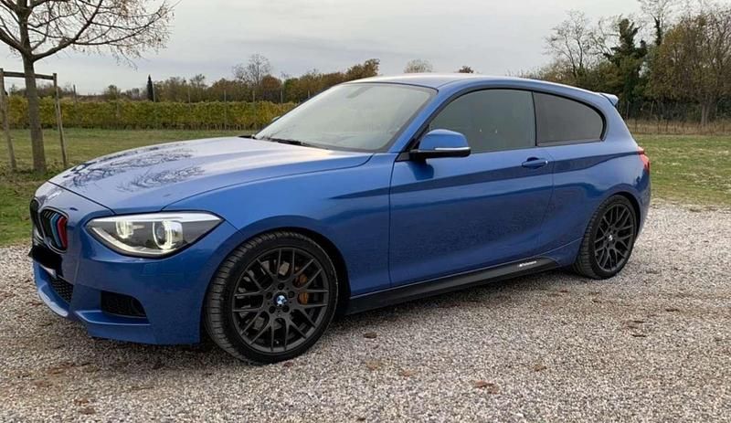 Usata BMW 125 M Sport 300 CV (220 kW) 2013 Blu/azzurro Utilitaria