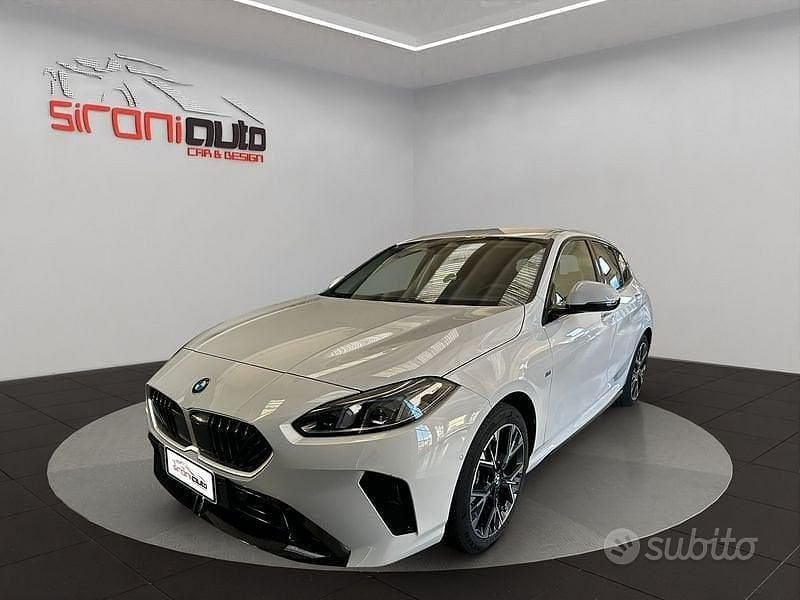Usata BMW 120 M Sport 150 CV (110 kW) 2025 Bianco Utilitaria