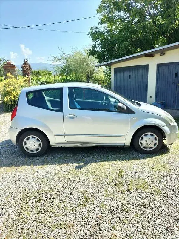 Usata Citroën C2 Elegance 68 CV (50 kW) 2003 Utilitaria