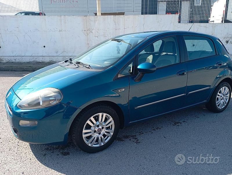 Usata Fiat Punto Evo 85 CV (62 kW) 2024 Verde Utilitaria