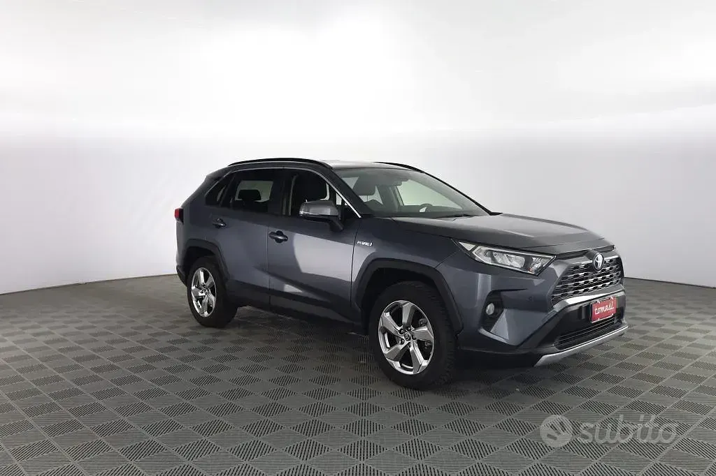 Begagnad Toyota RAV4 Hybrid Active 218 HK (160 kW) 2021 Grå SUV