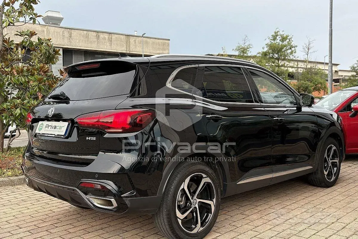 Usata MG HS Luxury 162 CV (119 kW) 2023 Nero SUV