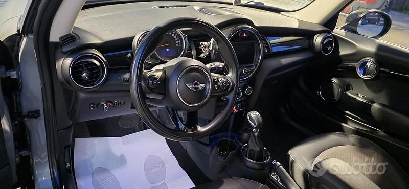 Usata Mini Cooper Hype 136 CV (100 kW) 2018 Grigio Utilitaria
