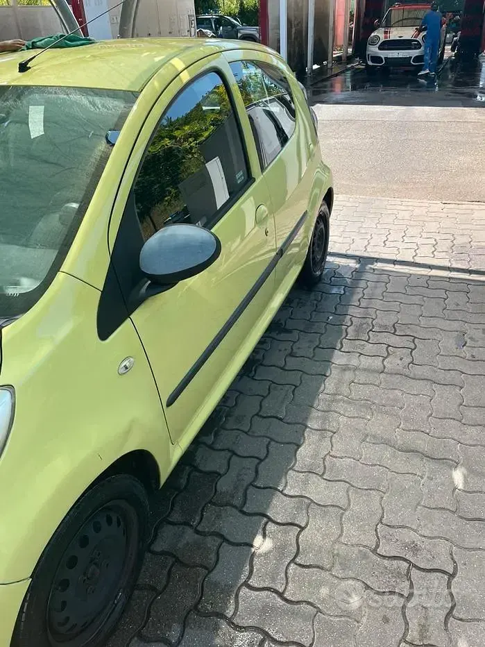Usata Citroën C1 68 CV (50 kW) 2006 Giallo Utilitaria
