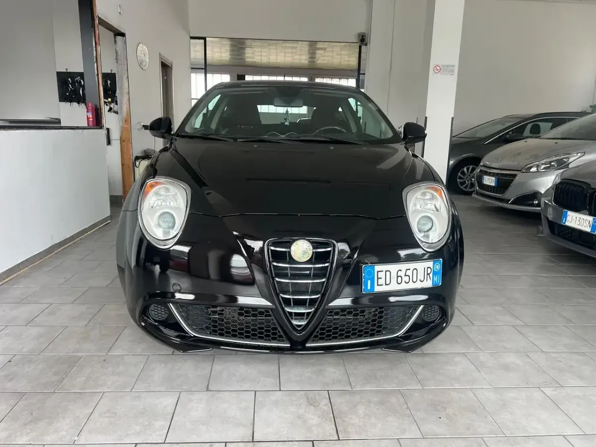 Usata Alfa Romeo MiTo Progression 105 CV (77 kW) 2010 Nero Utilitaria