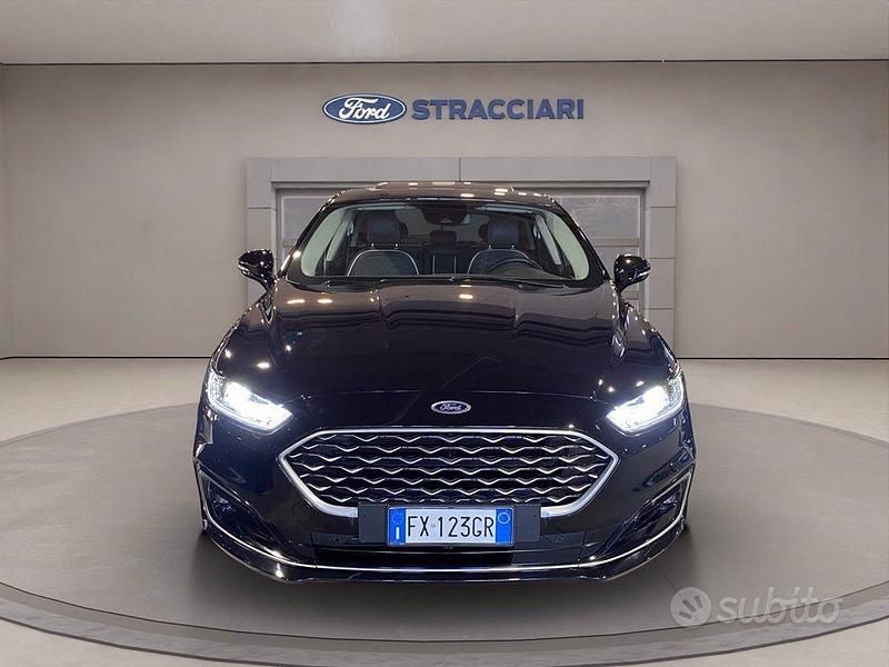 Usata Ford Mondeo Vignale 188 CV (138 kW) 2019 Nero metallizzato Berlina