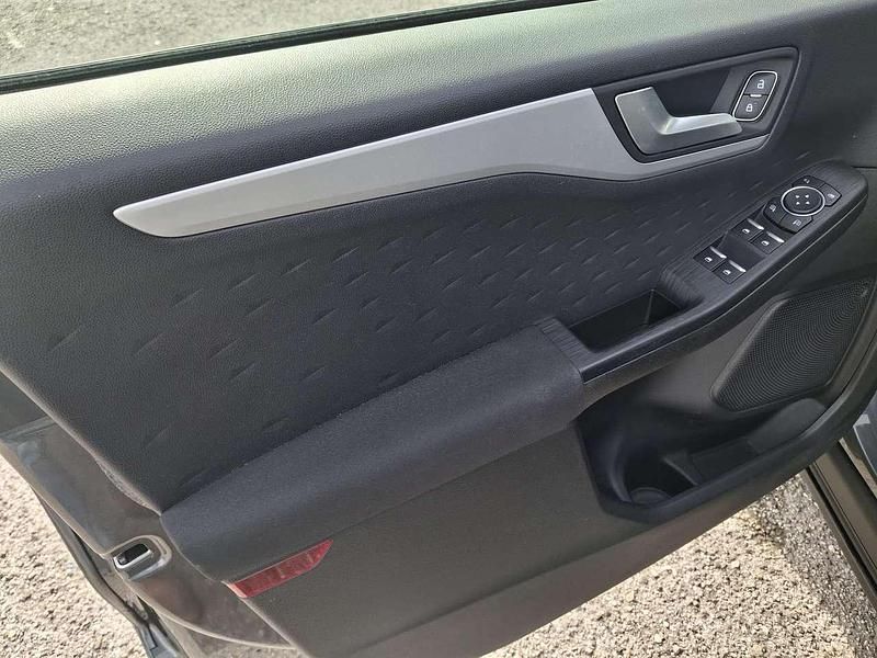 Usata Ford Kuga Titanium X 120 CV (88 kW) 2020 Grigio SUV