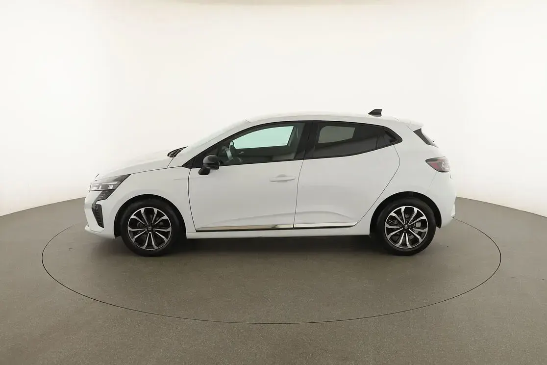 Usata Renault Clio Techno 91 CV (66 kW) 2025 Bianco Utilitaria