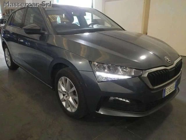 Usata Skoda Scala Ambition 116 CV (85 kW) 2020 Grigio Utilitaria