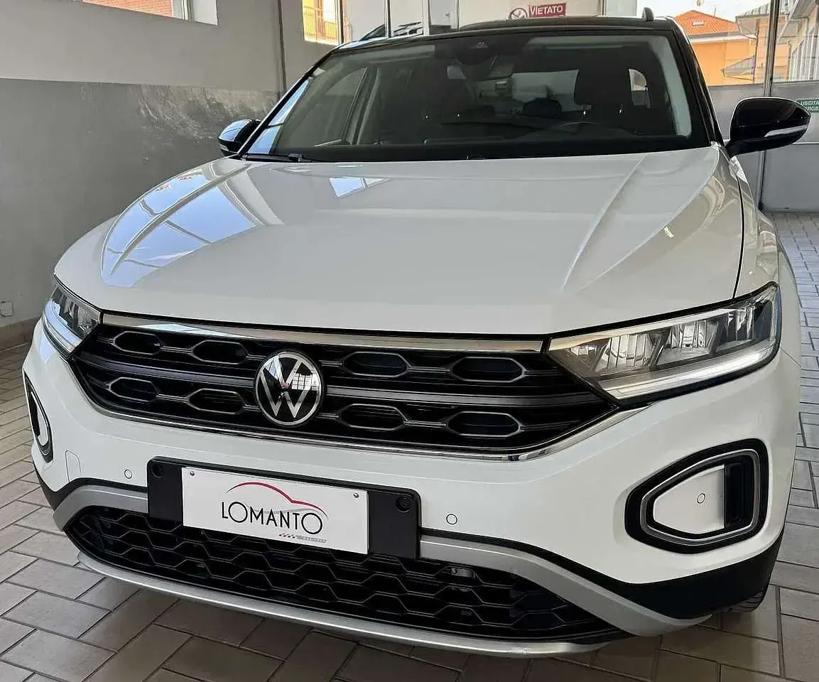 Usata VW T-Roc Sportline 116 CV (85 kW) 2025 Bianco SUV