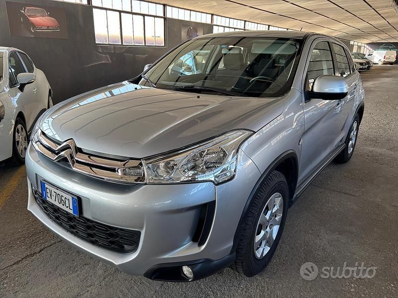 Grigio Usata 2014 Citroën C4 Aircross Start SUV | 7900 € - Immagine 1/4