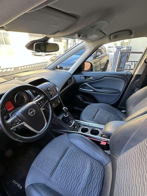 Usata Opel Zafira Cosmo 120 CV (88 kW) 2012 Other Monovolume