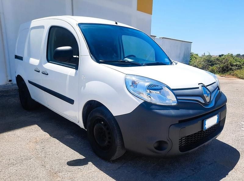 Usata Renault Kangoo 89 CV (65 kW) 2017 Bianco Monovolume