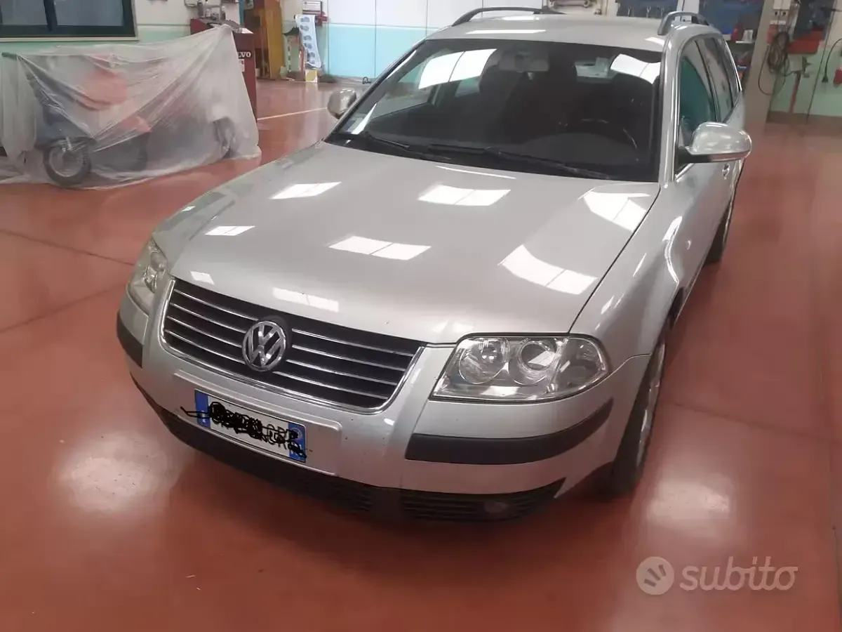 Usata VW Passat 110 CV (80 kW) 2004 Station wagon