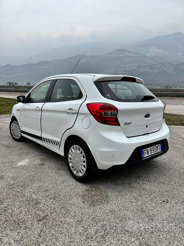 Usata Ford Ka Plus Ultimate 86 CV (63 kW) 2018 Bianco Utilitaria