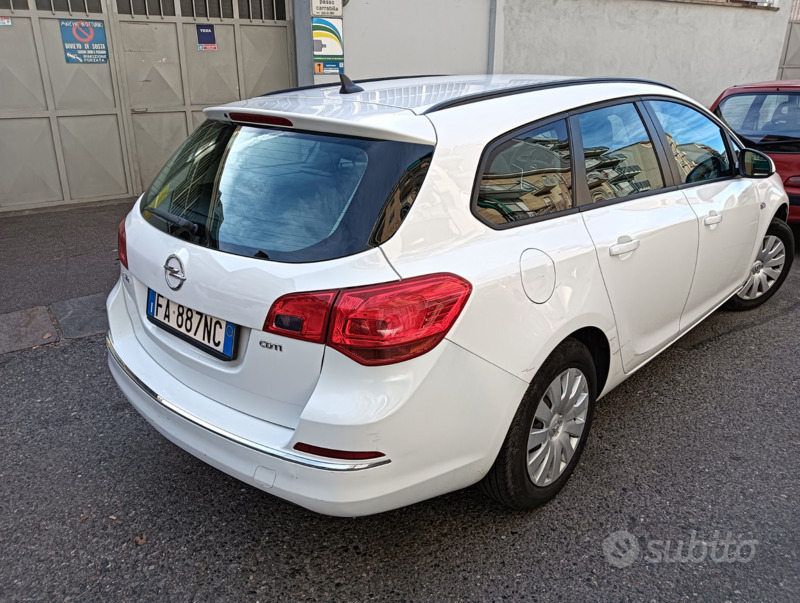 Usato 2015 Opel Astra Diesel (5.000 €)