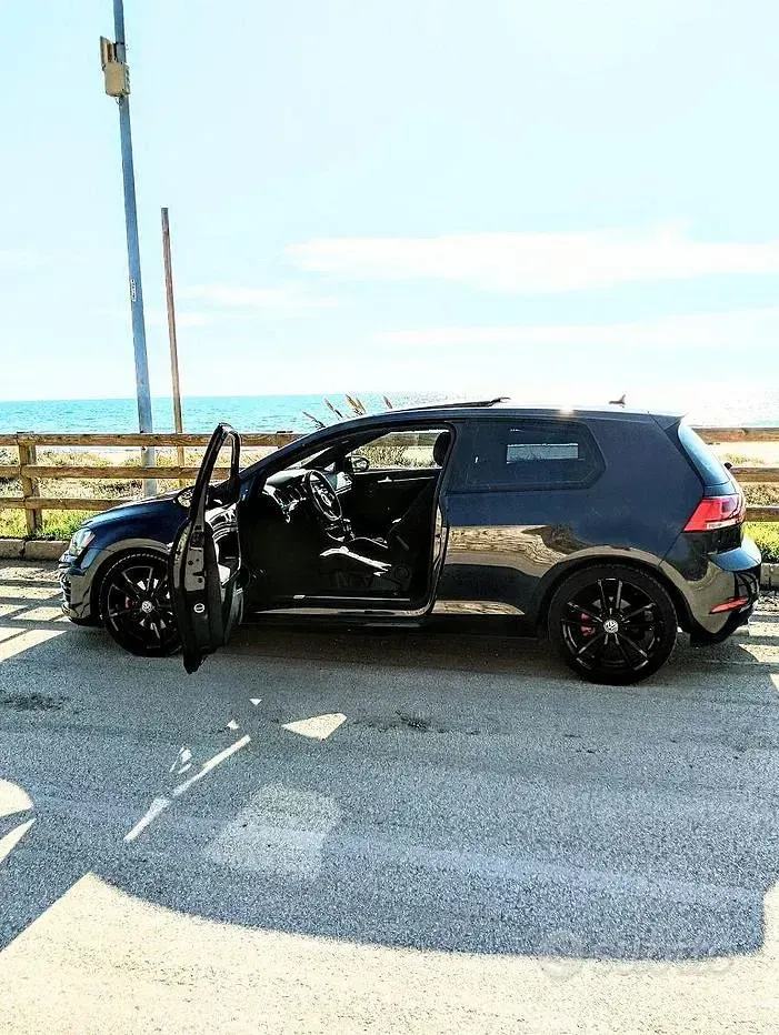 Usata VW Golf VII GTI 150 CV (110 kW) 2016 Nero Berlina