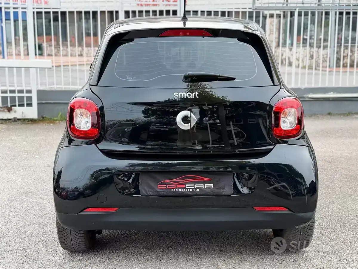 Usata Smart ForFour Passion 71 CV (52 kW) 2019 Nero Utilitaria