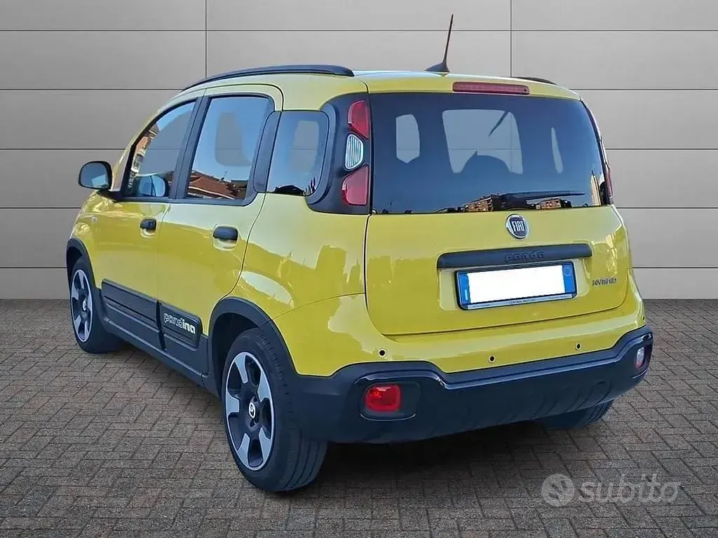 Usata Fiat Panda S 70 CV (51 kW) 2025 Giallo Utilitaria