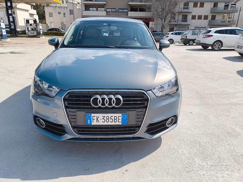Usata Audi A1 Ambition 90 CV (66 kW) 2013 Blu Utilitaria