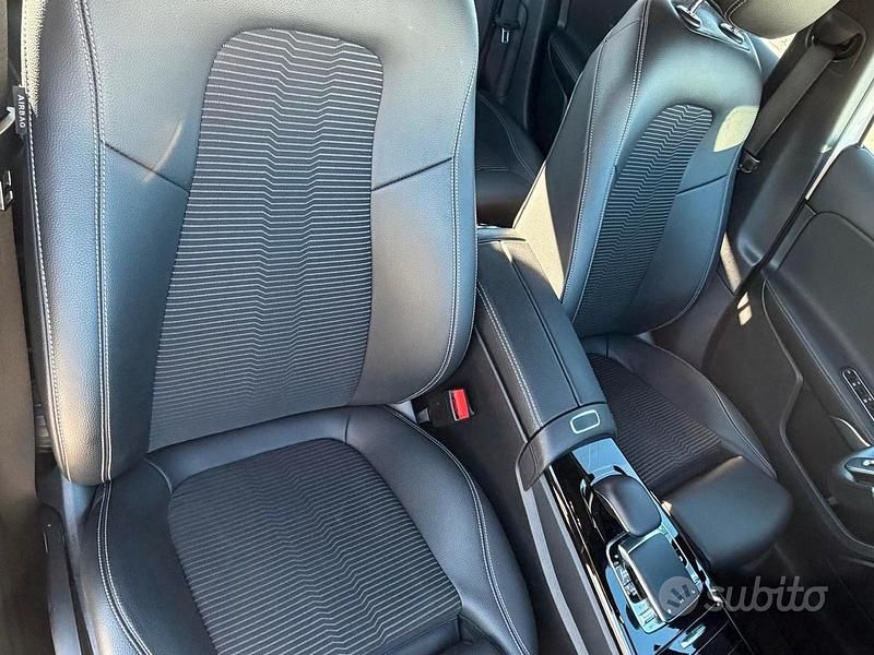 Usata Mercedes A180 116 CV (85 kW) 2019 Bianco Berlina