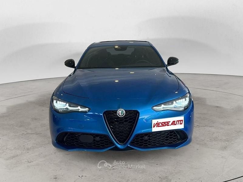 Usata Alfa Romeo Giulia Sprint 280 CV (205 kW) 2024 Blu/azzurro Berlina