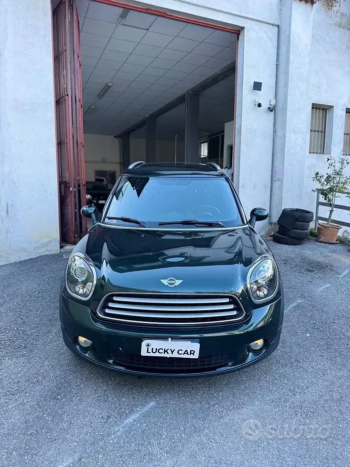 Usata Mini Countryman 111 CV (81 kW) 2012 Verde SUV