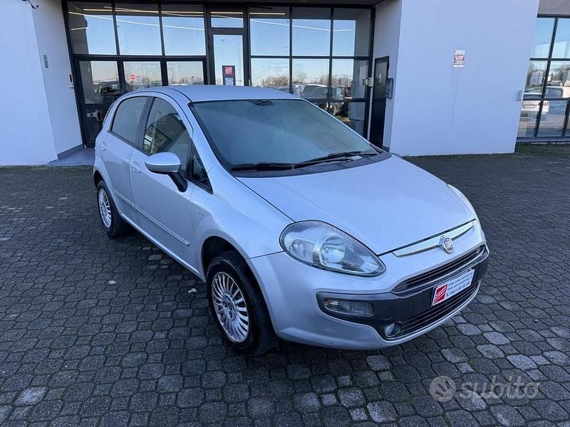 Usata Fiat Punto Evo Dynamic 69 CV (50 kW) 2009 Grigio Utilitaria