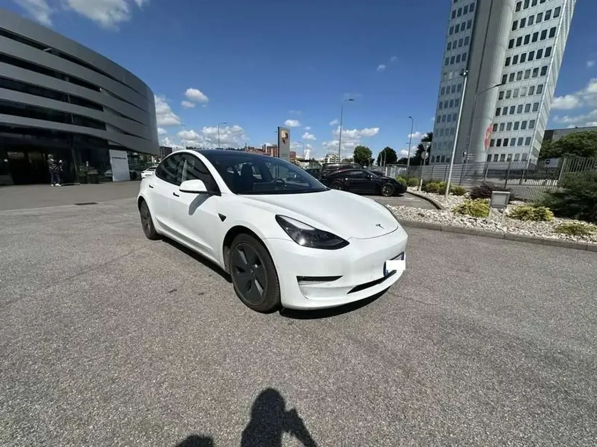 Usata Tesla Model 3 152 kW (208 CV) 2021 Bianco Berlina