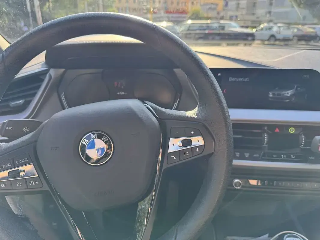 Usata BMW 118 136 CV (100 kW) 2020 Utilitaria