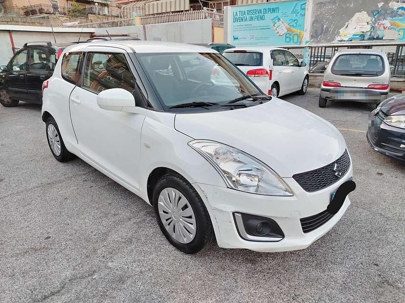 Usata Suzuki Swift 94 CV (69 kW) 2016 Bianco Utilitaria