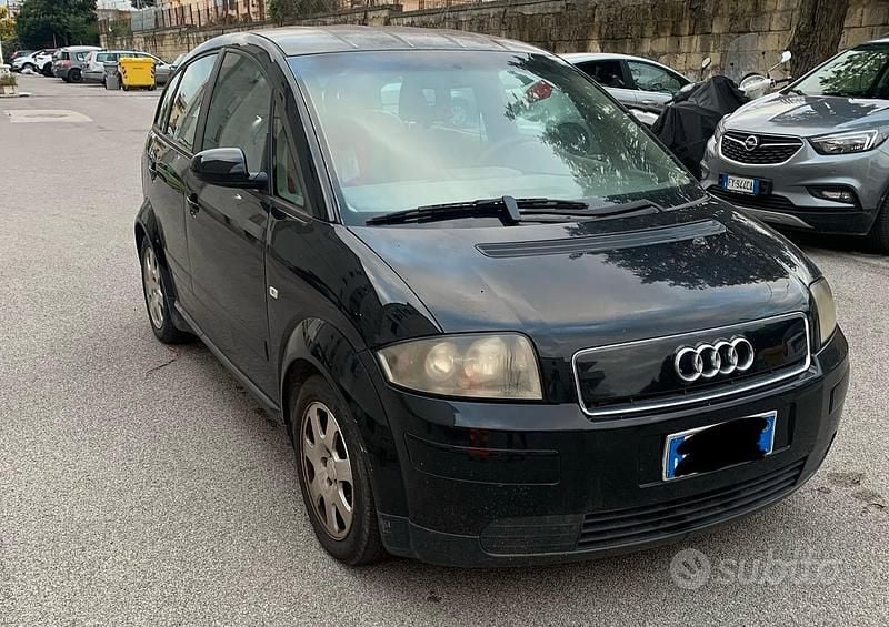 Usata Audi A2 75 CV (55 kW) 2001 Nero Utilitaria