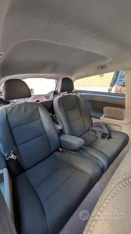 Usata Volvo C30 Kinetic 109 CV (80 kW) 2008 Grigio Utilitaria