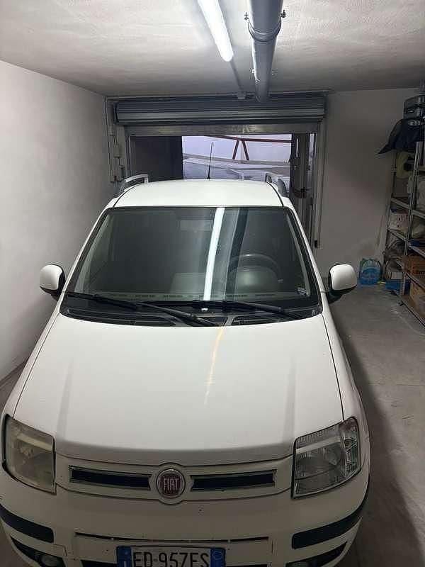 Usata Fiat Panda Dynamic 69 CV (50 kW) 2010 Utilitaria
