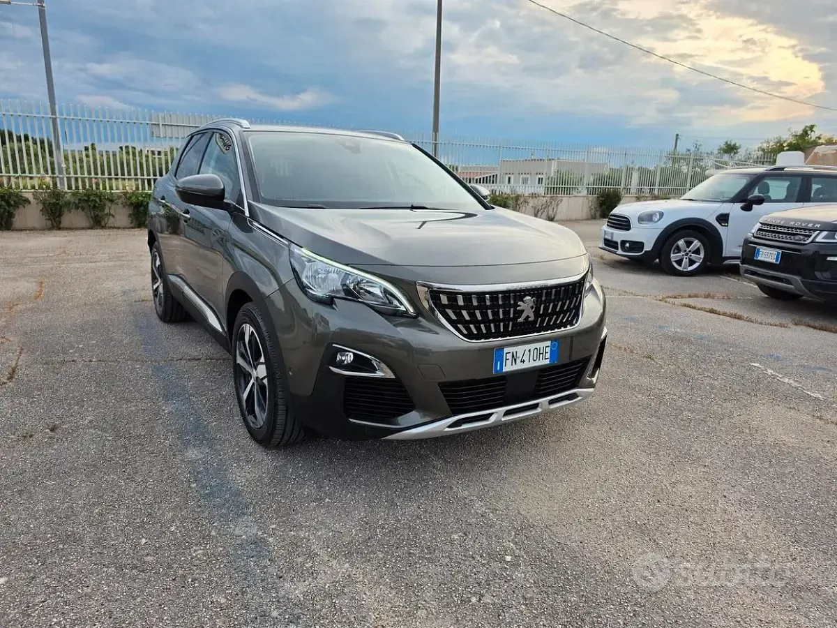 Usata Peugeot 3008 Allure 131 CV (96 kW) 2018 Grigio SUV