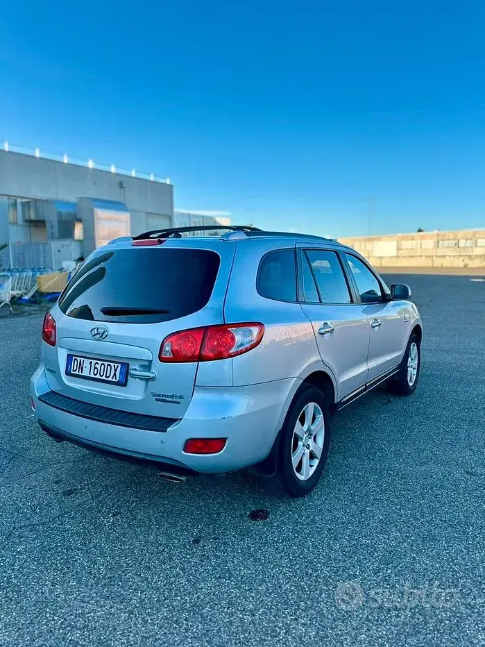 Usata Hyundai Santa Fe GLS 155 CV (114 kW) 2008 Grigio SUV