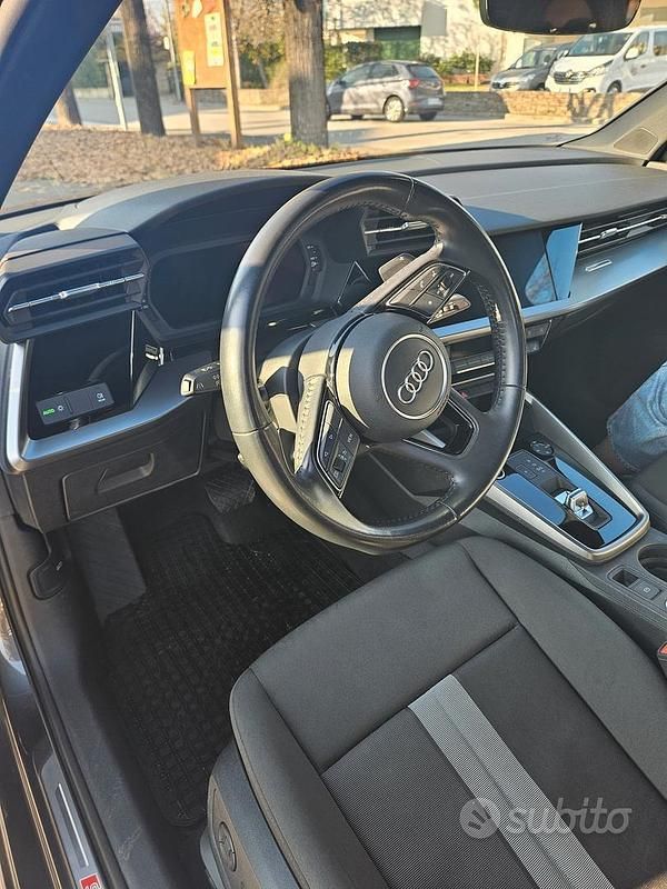 Usata Audi A3 S-Line 150 CV (110 kW) 2020 Grigio Berlina