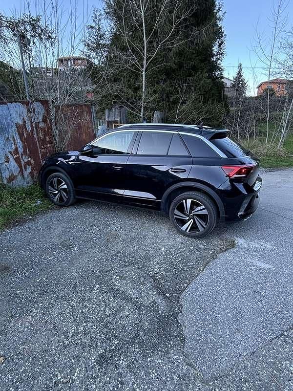 Usata VW T-Roc R-line 116 CV (85 kW) 2023 SUV