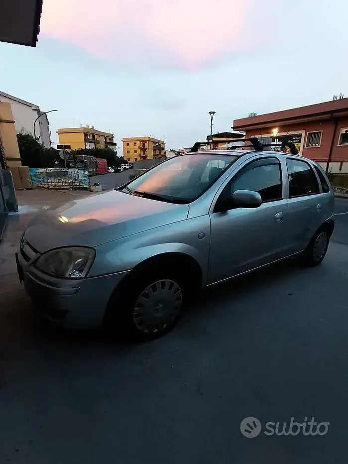 Usata Opel Corsa 75 CV (55 kW) 2003 Grigio Utilitaria