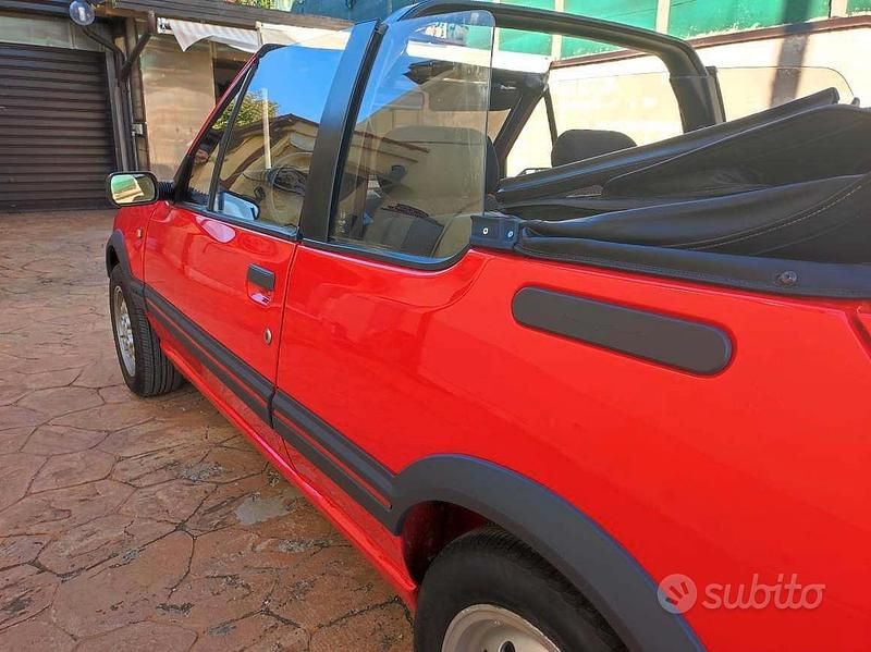 Usata Peugeot 205 115 CV (84 kW) 1988 Rosso Cabrio