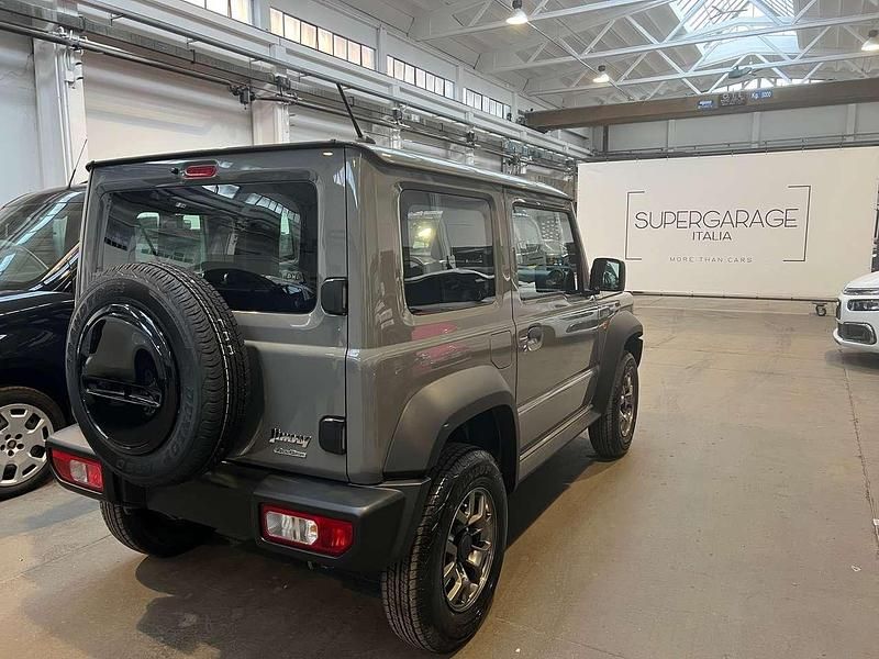 Nuova Suzuki Jimny 102 CV (75 kW) 2025 Grigio SUV