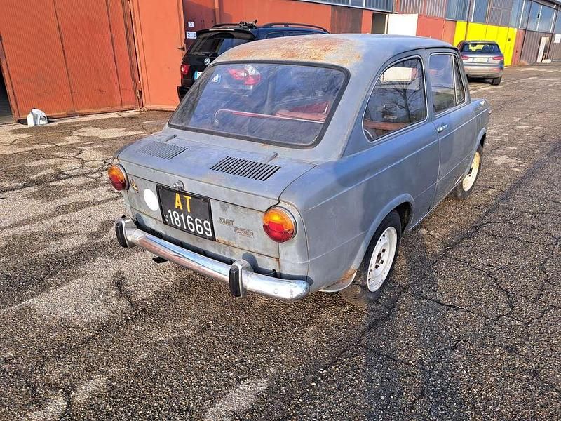 Usata Fiat 850 52 CV (38 kW) 1966 Grigio Berlina